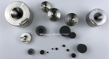 Material selection of wire drawing die